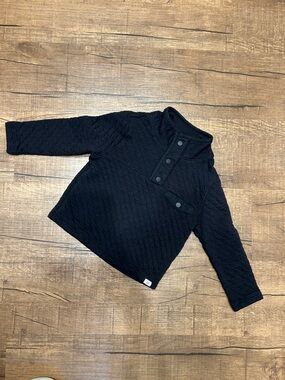 GAP Quilted Black Snap-Placket Pullover